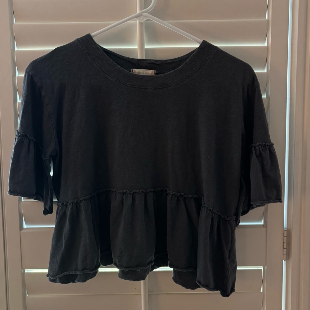 Altar’d state black ruffled top